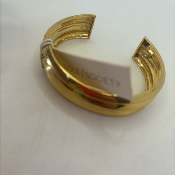 Final sale Sole Society Gold Bracelet - Picture 4 of 5